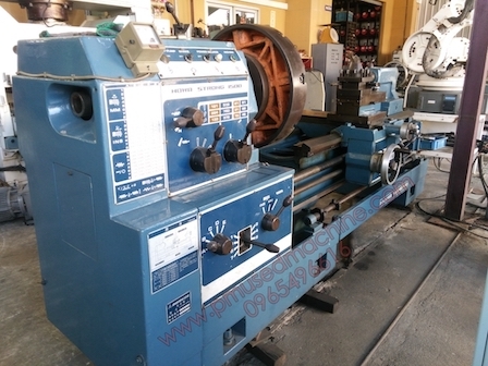 เครื่องกลึง 8 ฟุต ญี่ปุ่น มือสอง (กลึงยาว 1.5 เมตร, สวิง 800มม.)