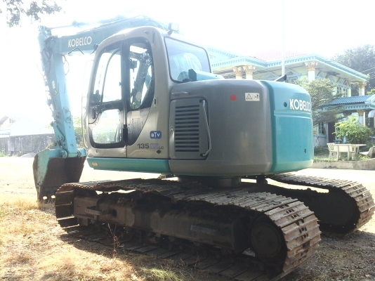 ขายรถขุด KOBELCO SK 135 SR LC รถนำเข้าจากนอกแท้สภาพเดิมยังไม่ใช้งานในไทยมีแอร์เอกสารครบมีลายใบ 70 รถสภาพเต็มพร้อมใช้งานร้านละอองดาวแทรคเตอร์นครชัยศรี