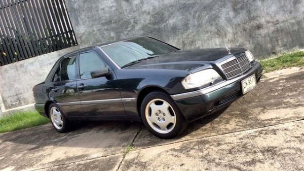 BENZ C220 1995