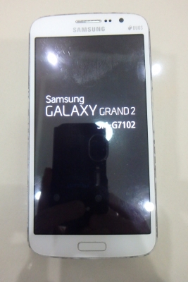 Samsung Galaxy Grand2 G7102 สีขาว สภาพดี ปกติทุกอย่าง มีที่ชาร์ท ส่งฟรี
