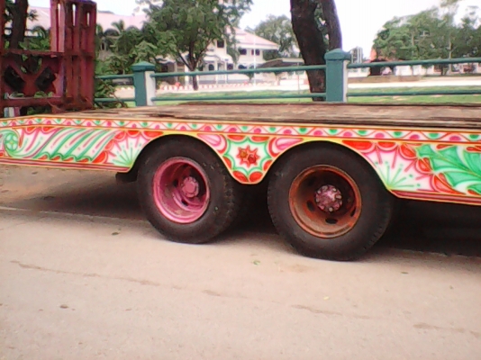 1  เพลา สวย ๆ  250000 T  061-6319748