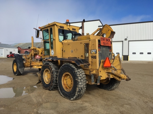 ขายรถเกรด 140G#5MD034XX ซีเรียลสูงมาก ปีใหม่ๆ1995 พร้อมติด Scarifier มือ1  092-929-9942 ธีรเทพ (แบงค์)