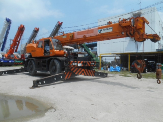 ขายรถเครน25ตัน GR-250N-1 ปี2002 รถสวยๆราคาเบาๆ รถอยู่ที่ญี่ปุ่น  สั่งได้เลยครับ