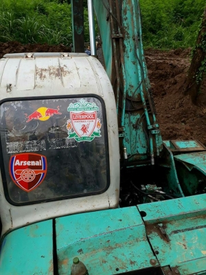 ขายรถขุดแบ็คโค SK200-5มาร์คไฟว์ ธรรมดาไฟฟ้าตัดใช้งานประจำ เอกสารใบซื้อขาย