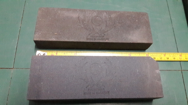 ขายหินลับมีดตรารวงข้าว2"&times;6"&times;1" MADE IN GERMANY.ใหม่เก่าเก็บบิ่นมุมนิดๆ