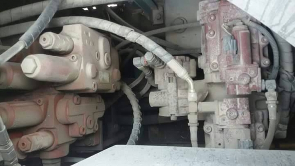 รถแบคโฮ KOBELCO 135SRLC รถญี่ปุ่นมีใบอินวอย รถแบคโฮ KOBELCO 135SRLC รถญี่ปุ่นมีใบอินวอย