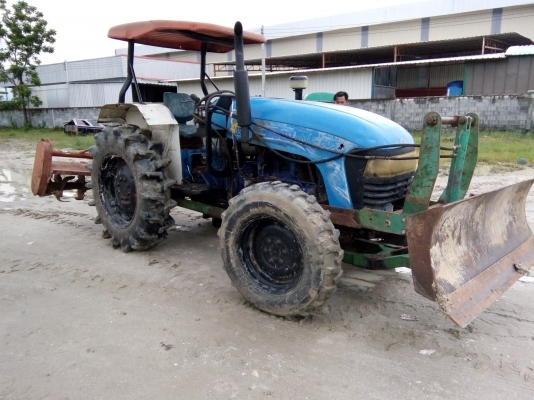 ขายรถไถแชมป์ 60 แรง 4x4 พร้อมโรตารี่