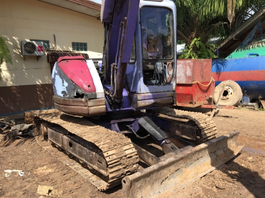 รถแบคโฮ KOMATSU PC - 75 UU. สนใจติดต่อ 081 - 6079515 รถแบคโฮ KOMATSU PC - 75 UU. สนใจติดต่อ 081 - 6079515