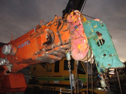 รถเครน KATO KR10H พร้อมให้เช็คสภาพแล้วคับ ราคาไม่แพงครับ