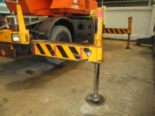 รถเครน KATO KR10H พร้อมให้เช็คสภาพแล้วคับ ราคาไม่แพงครับ