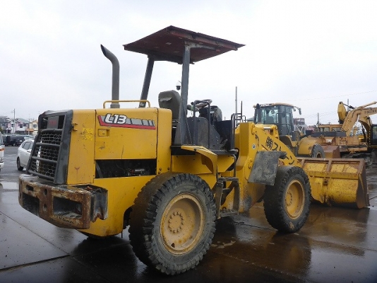 ขายรถตักล้อยาง TCM L13-3 ปี 2008 (เทียบเท่า WA100-6) อาร์มยาวพิเศษ รถนอกนำเข้าจากญี่ปุ่น ถึงเร็วๆนี้ครับ