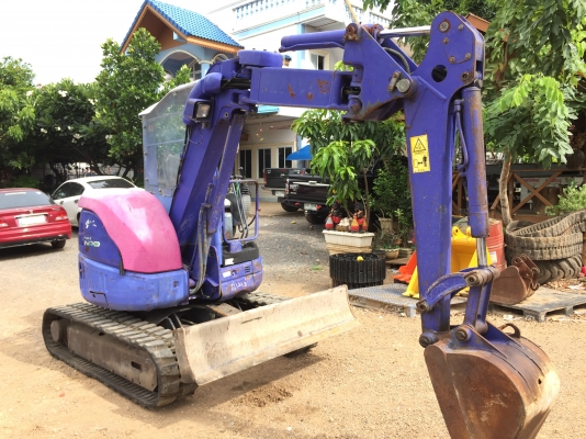 รถขุด KOMATSU PC 30UU-3 ปั้มนิ้ว คอลโทนสั้น ระบบไว นอกแท้เอกสารอินวอย