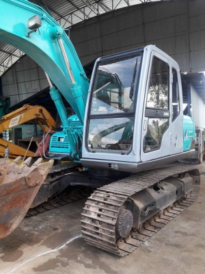 ขายKOBELCO SK100-3  มาร์คไฟว์  ซุปเปอร์  เก่าญี่ปุ่นแท้   สภาพสวย  เครื่องปั๊มดี  ยังไม่เคยใช้งานในไทย  ลองระบบกันได้ทุกวัน  โทร  089-3818694  ดวงนภา