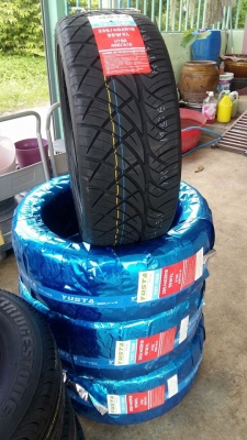 ขายยางใหม่ปี17 yusta  235/40r18 2เส้น, 265/4018 2เส้น  สนใจติดต่อร้าน ก.เจริญการยางครับ 081-3747940