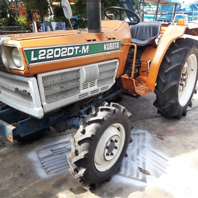 ขายคูโบต้า L 2202 DT สองเพลา ระบบสมบูรณ์ สีเดิม ใช้งานได้เลย สตาร์ติดง่าย