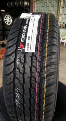 ขายยางใหม่ปี17 yokohama g94 265/65r17 สนใจติดต่อร้าน ก.เจริญการยางครับ 081-3747940