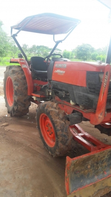 รถไถ 45 แรง DI ปึ 53 สเปเชียล ( มือเดียวป้ายแดง ) เครื่องแห้งดี พร้อมลุยงาน อุปกร 2 ชิ้น ราคา เบาฯฯ 215000 บาท ดูรถ ที จ. อำนาจเจริญ วันทูคอล 0986683479 dtac 0942839369 สิทธิ์ คับ