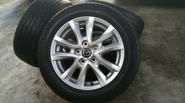 แม็กพร้อมยาง mazda3 Skyactiv ขอบ16 ยางปี15