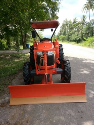 ขายรถไถคูโบต้า L4708DT (4wd) รถสวย เกรดเอ สีเดิม100\% ใช้งานน้อยมากๆค่ะ สภาพนางงาม ใช้งานน้อยมากๆ 576 ชั่วโมง #พร้อมอุปอุปกรณ์ดันหน้าใหม่+หางตัดหญ้าใหม่ขนาด 1.50 เมตร ขายรถไถคูโบต้า L4708DT (4wd) รถสวย เกรดเอ สีเดิม100\% ใช้งานน้อยมากๆค่ะ สภาพนางงาม ใช้งานน้อยมากๆ 576 ชั่วโมง #พร้อมอุปอุปกรณ์ดันหน้าใหม่+หางตัดหญ้าใหม่ขนาด 1.50 เมตร