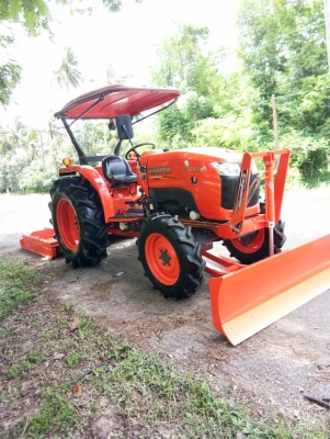 ขายรถไถคูโบต้า L4708DT (4wd) รถสวย เกรดเอ สีเดิม100\% ใช้งานน้อยมากๆค่ะ สภาพนางงาม ใช้งานน้อยมากๆ 576 ชั่วโมง #พร้อมอุปอุปกรณ์ดันหน้าใหม่+หางตัดหญ้าใหม่ขนาด 1.50 เมตร ขายรถไถคูโบต้า L4708DT (4wd) รถสวย เกรดเอ สีเดิม100\% ใช้งานน้อยมากๆค่ะ สภาพนางงาม ใช้งานน้อยมากๆ 576 ชั่วโมง #พร้อมอุปอุปกรณ์ดันหน้าใหม่+หางตัดหญ้าใหม่ขนาด 1.50 เมตร