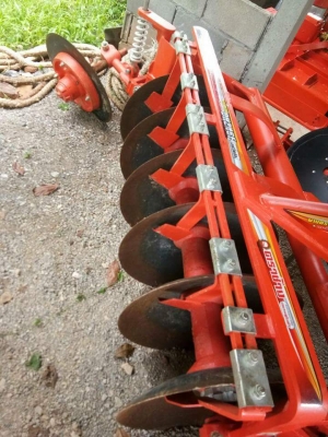 ขายผานพรวน6  เฮฟวี่พลัสDH246F ใบ 24" ของใหม่มากๆ สภาพ98\%  เจ้าของซื้อมาใช้แค่ครั้งเดียว #มาดูของก่อนได้ค่ะ รับรองไม่ผิดหวัง..#สวยเหมือนของใหม่ค่ะ.