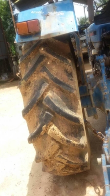 ขาย 485,000 บาท รถไถ 2 เพลา ZF (FORD 6610 เสื้อลาย ) เครื่องดี เกียร์ดี หางไม่ตก (ใบมีดหน้า -หาง 7) เอกสารอินวอยท์  รถอยู่  จ.ศรีสะเกษ โทร&amp;ไอดีไลน์ 0610710295