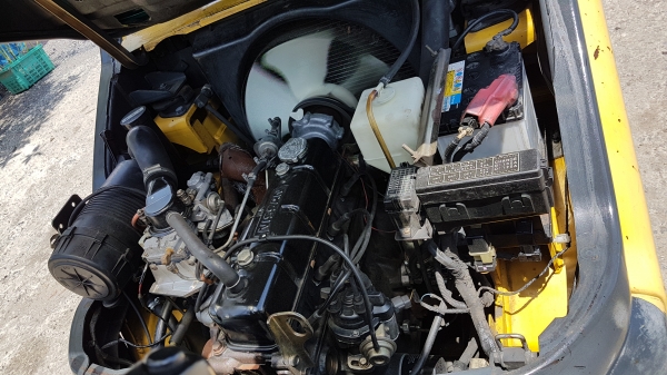 ขายด่วนรถยกKOMATSU FG20-16 ยก2ตันยกสูง3เมตรยกจริงให้ดูของหนัก2ตันเกียรออโต้ยางตัน4เส้นรถนอกเพิ่งนำเข้ามายังไม่เคยใช้งานในเมืองไทยเลย