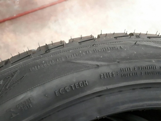 ACHILLES ATR-2 225/45R18 ปี17 เส้นละ 3,250 บาท
