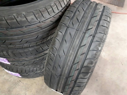 ACHILLES ATR-2 225/45R18 ปี17 เส้นละ 3,250 บาท ACHILLES ATR-2 225/45R18 ปี17 เส้นละ 3,250 บาท