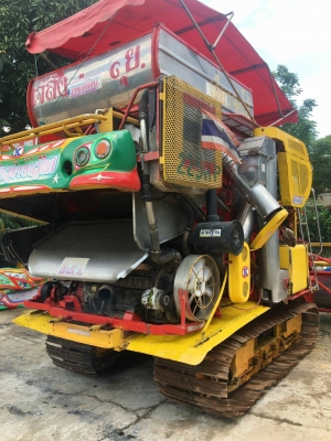 ขายรถเกี่ยวข้าวเกษตรพัฒนาจ้าวช้างไวไฟ