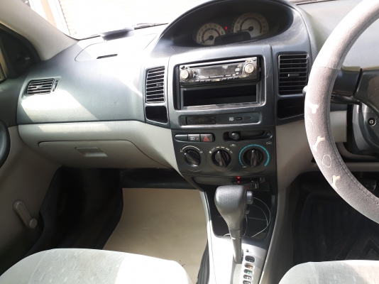ขาย vios เกียรออโต้ แอร์หนาว พร้อมใช้งาน เอกสารพร้อมโอน  ตัดสด120000บ.-  โทร0984699609 Line: niintouch รถอยูสมุทรสงคราม
