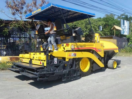 รถปูยาง SUMITOMO HA60 W แทรคยางปูใด้สูงสุด6เมตร