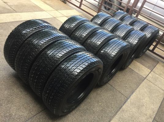 ยาง Bridgestone 245 70 16 สิ้นปี16 มี4ชุด ดอกเต็ม ไม่มีปะ เนื้อนิ่มๆ ใช้ยาว ราคาไม่แพง