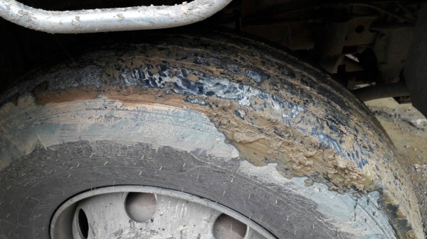 รถอีซูซุ 10 ล้อดั้ม FXZ 360 แรงม้า. ปี 53. , ( รถวิ่ง 4xx,xxx กม. ) สนใจติดต่อ 081 - 6079515 รถอีซูซุ 10 ล้อดั้ม FXZ 360 แรงม้า. ปี 53. , ( รถวิ่ง 4xx,xxx กม. ) สนใจติดต่อ 081 - 6079515