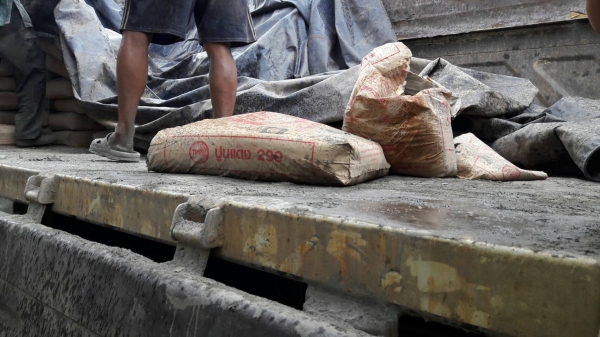 รถอีซูซุ 10 ล้อดั้ม FXZ 360 แรงม้า. ปี 53. , ( รถวิ่ง 4xx,xxx กม. ) สนใจติดต่อ 081 - 6079515 รถอีซูซุ 10 ล้อดั้ม FXZ 360 แรงม้า. ปี 53. , ( รถวิ่ง 4xx,xxx กม. ) สนใจติดต่อ 081 - 6079515