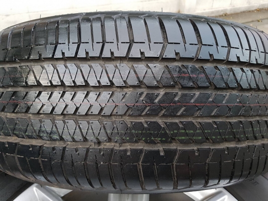 ล้อ Isuzu 1.9พร้อมยางป้ายแดงปี17 ล้อ Isuzu 1.9พร้อมยางป้ายแดงปี17