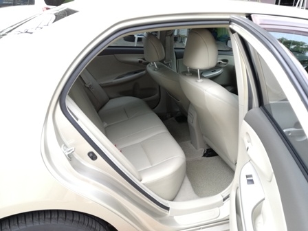 ขาย TOYOTA COROLLA Altis 1.6G ตัวท๊อป 2009 ปลายปี รถบ้านสภาพสวยเดิมพร้อมใช้งาน ผู้หญิงใช้ มือเดียวป้ายแดง