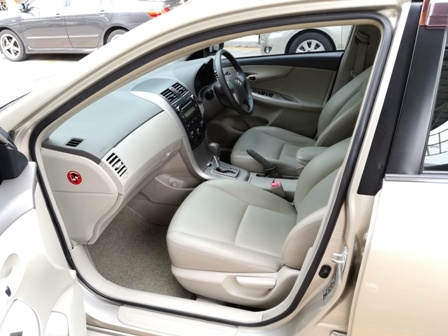 ขาย TOYOTA COROLLA Altis 1.6G ตัวท๊อป 2009 ปลายปี รถบ้านสภาพสวยเดิมพร้อมใช้งาน ผู้หญิงใช้ มือเดียวป้ายแดง