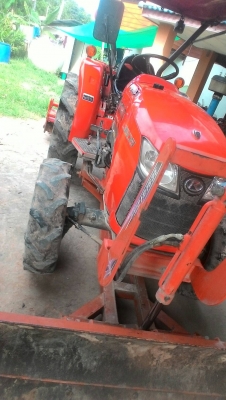 รถไถ 36 แรงปี 53 อุปกร 2 อย่าง ซ. ม 1300 นิด ฯฯ ป้ายแดง มือเดียว ราคาเบาฯฯ 245000 บาท ดูรถที อ.ราษีไศล จ.ศรีสะเกษ คับ 098 668-3479 094 283-9369 สิทธิ์คับ รถไถ 36 แรงปี 53 อุปกร 2 อย่าง ซ. ม 1300 นิด ฯฯ ป้ายแดง มือเดียว ราคาเบาฯฯ 245000 บาท ดูรถที อ.ราษีไศล จ.ศรีสะเกษ คับ 098 668-3479 094 283-9369 สิทธิ์คับ