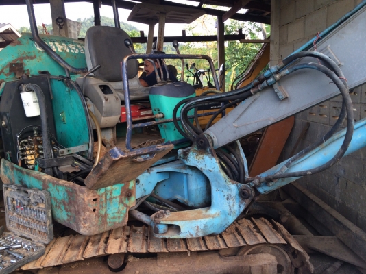 ขายรคแบคโฮKomatsu