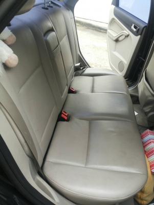 ขาย FORD FOCUS ปี 2006 เครื่อง 1.8 GHIA รุ่น TOP