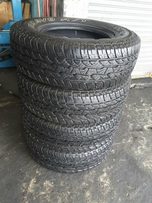 Maxxis AT700 ขนาด 225-75-15 ปี14 สวยๆ 1ชุด Maxxis AT700 ขนาด 225-75-15 ปี14 สวยๆ 1ชุด