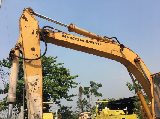 ขายแม็คโคร KOMATSU PC120-2 FROM JAPAN(อาร์มพิเศษ) พร้อมใช้งาน นำเข้าจากต่างประเทศ ติดต่อ 063-9316985 ID LINE : 0639316985 ครับ