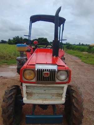 Kubota L2402DT 24แรง สภาพสวย เครื่องดี ขับเคลื่อนสี่ล้อ มีแต่ตัว สนใจติด 089-9638932