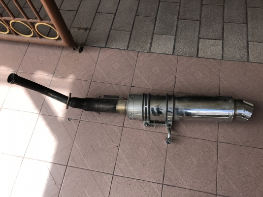 ท่อมอเตอรไซคเก่าญี่ปุ่นเเท้เลสทั้งใบ ไม่ทราบรุ่นสภาพสวย