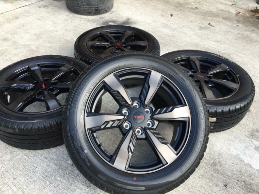 แม็กพร้อมยางฟอร์จูนเนอร์ TRD ขอบ20 แม็กพร้อมยางฟอร์จูนเนอร์ TRD ขอบ20