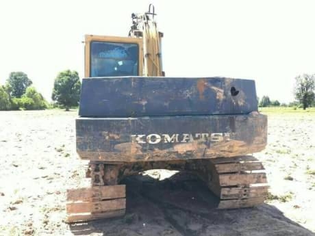 KOMATSU PC120-3