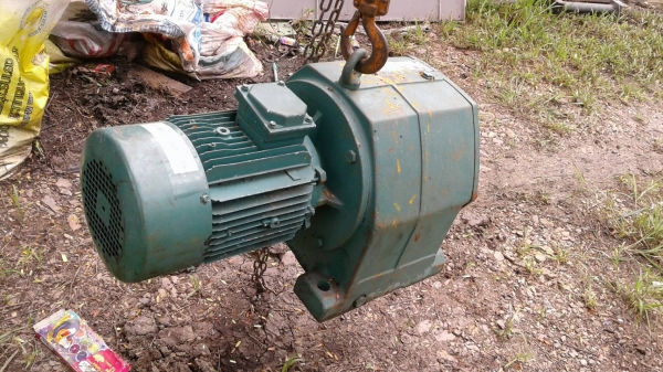 มอเตอร์เกียร์ 5 แรง มอเตอร์เกียร์ 5 แรง