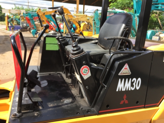 ขายรถขุด MITSUBISHI MM30 ปั้มนิ้ว,คอลโทนน้ำมัน,ระบบไว นอกแท้ เอกสารอินวอย