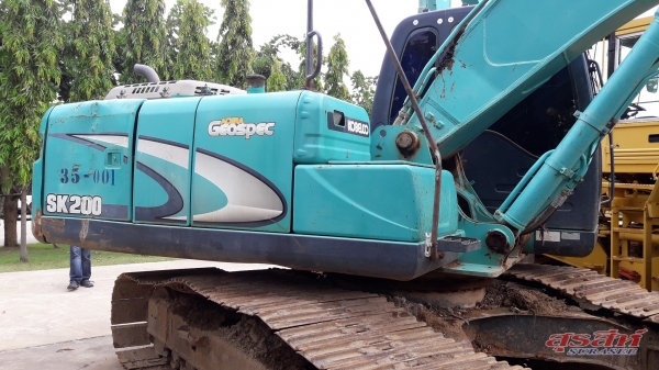 รถแบคโฮเบอร์ 1 KOBELCO SK200-8 Yn11 Super ใช้งาน 19,923 ชั่วโมง สภาพดีพร้อมใช้งาน